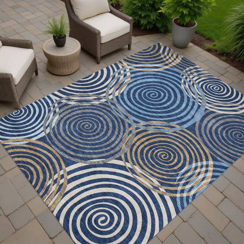 Machine Washable Indoor/ Outdoor Contemporary Swirls Chantille Rug