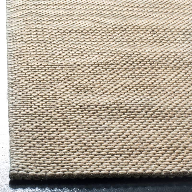 SAFAVIEH Handmade Natura Gerrita Wool Area Rug
