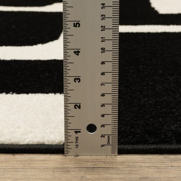 ROW Quinn Abstract Maze Black/ Ivory Area Rug