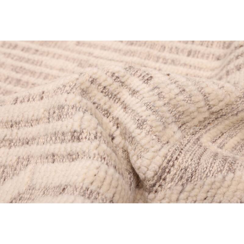 ECARPETGALLERY Hand-knotted Looma Cream Wool Rug - 7'10 x 9'10