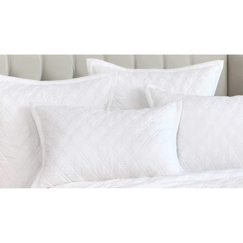 Emory Dove King Quilt