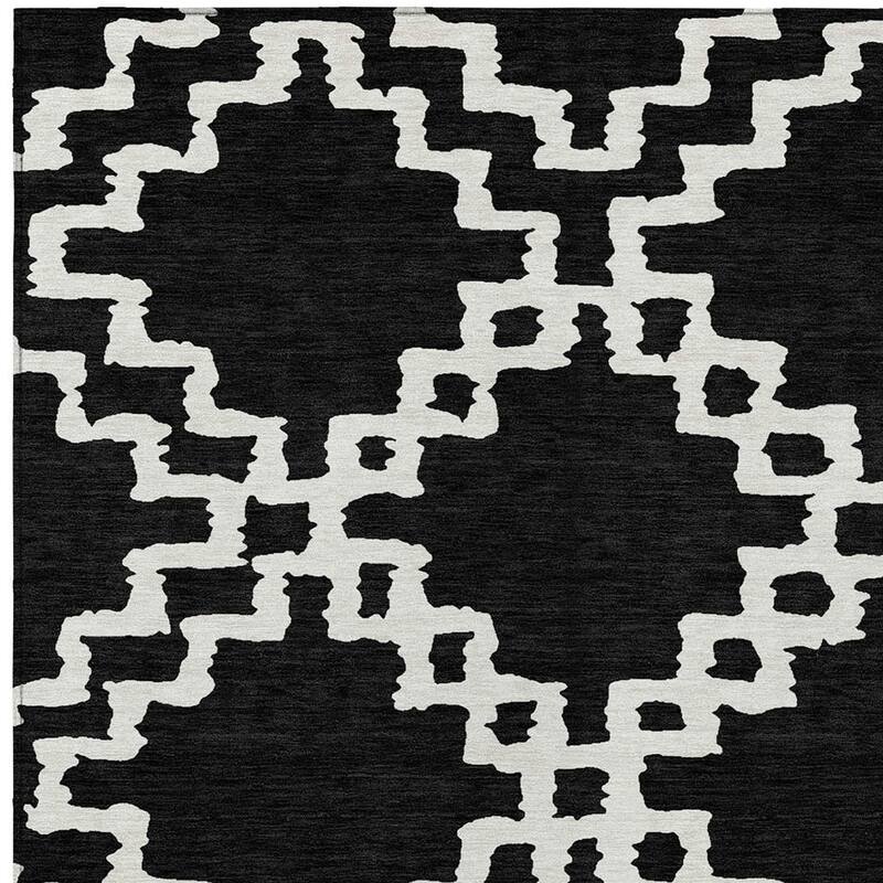 HomeRoots Geometric Transitional Rectangle Outdoor Rug