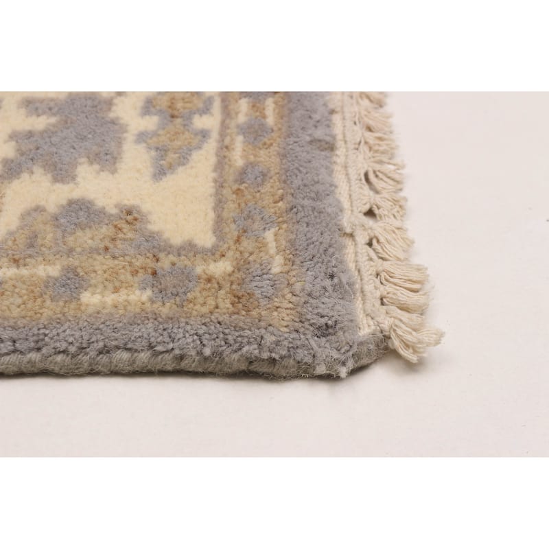 ECARPETGALLERY Hand-knotted Royal Oushak Grey Wool Rug - 4'0 x 5'11