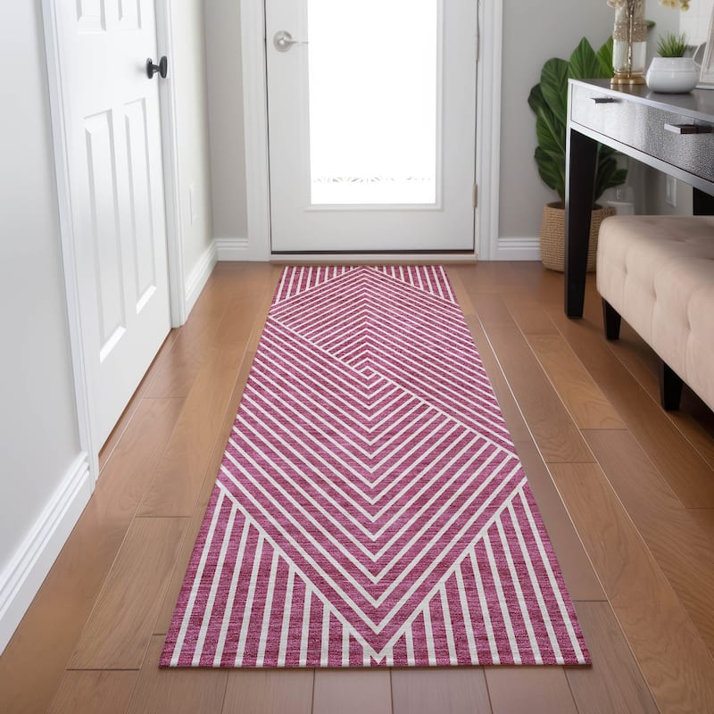 Machine Washable Indoor/ Outdoor Modern Geo Chantille Rug