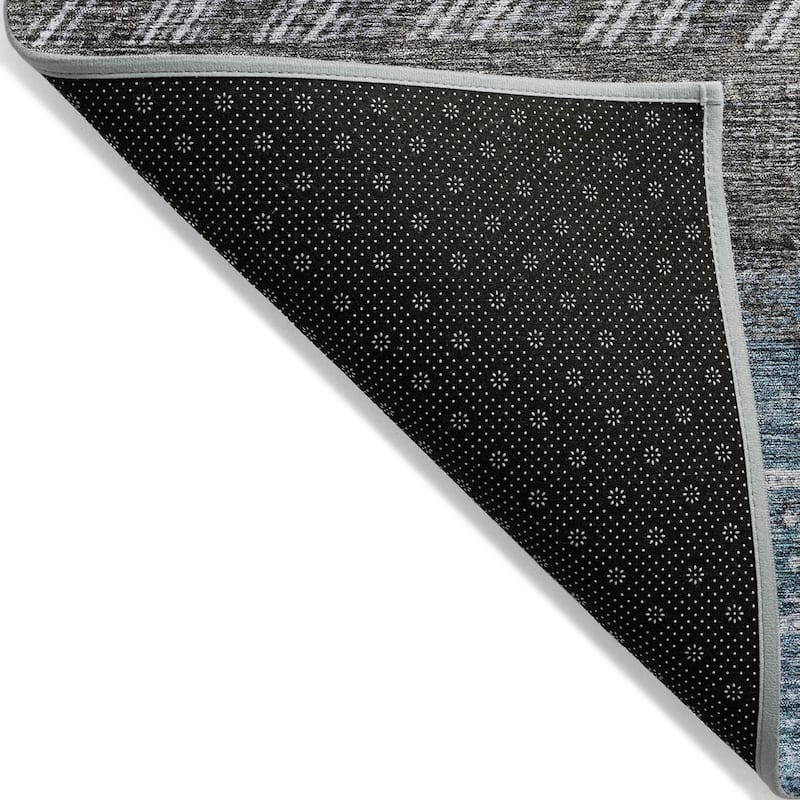 Machine Washable Indoor/ Outdoor Modern Global Chantille Rug