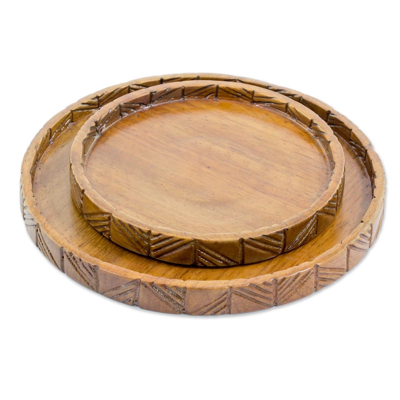 Novica Handmade Natural Circles Wood Trays (Pair)