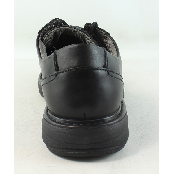 clarks men's cushox pace oxford