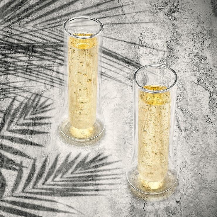 https://ak1.ostkcdn.com/images/products/is/images/direct/1fac7d02e5c405bb7be40992f6e18d1e0ad9763c/JoyJolt-Cosmo-Double-Wall-Stemless-Champagne-Flutes-Glasses---5-oz---Set-of-4.jpg