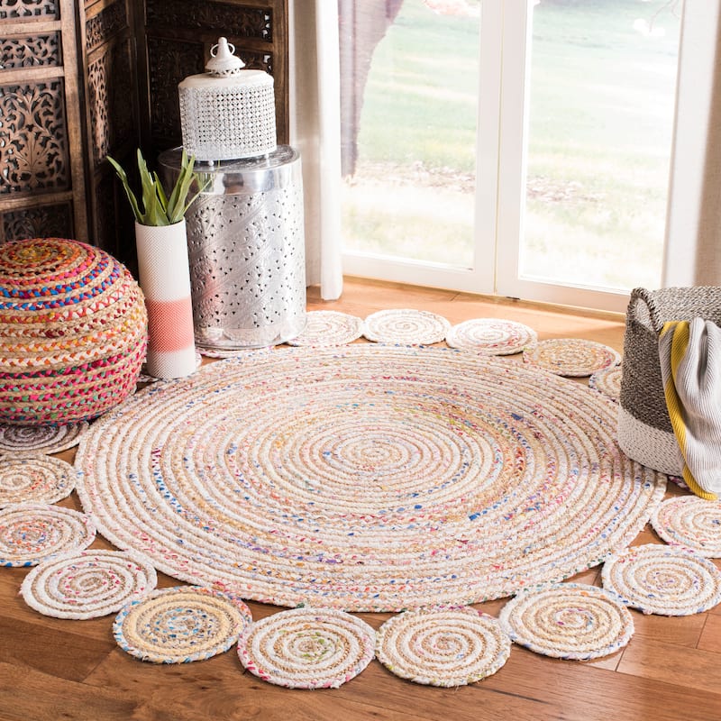 SAFAVIEH Handmade Cape Cod Friedlies Coastal Jute Rug - 5' Round - Ivory/Multi