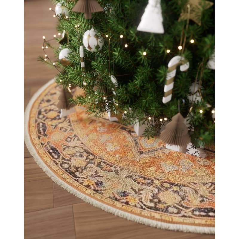 Momeni Vintage Cotton and Polyester Medallion Tree Skirt