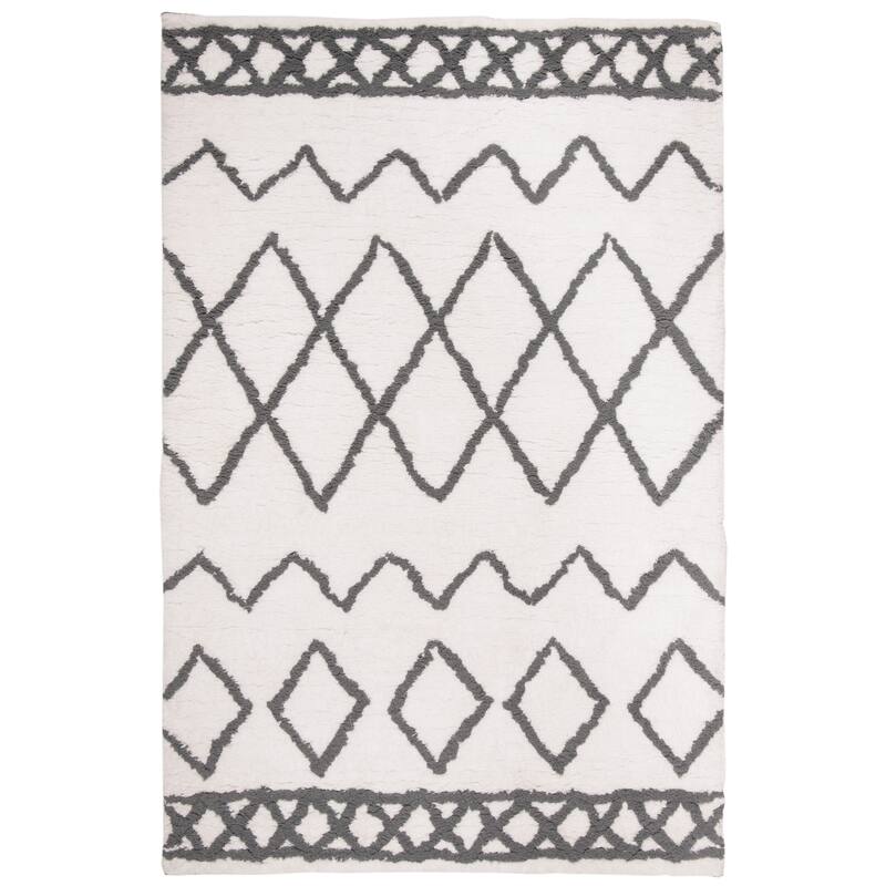 SAFAVIEH Handmade Klavdija Shag Gaylene Polyester Rug