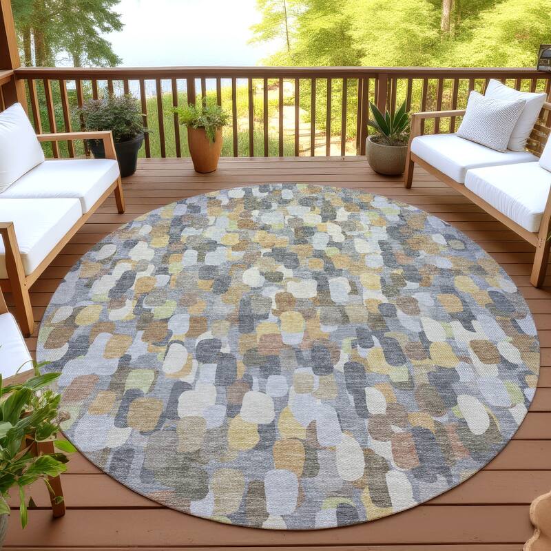 Machine Washable Indoor/ Outdoor Contemporary Drew Chantille Rug - Gray - 8' x 8'