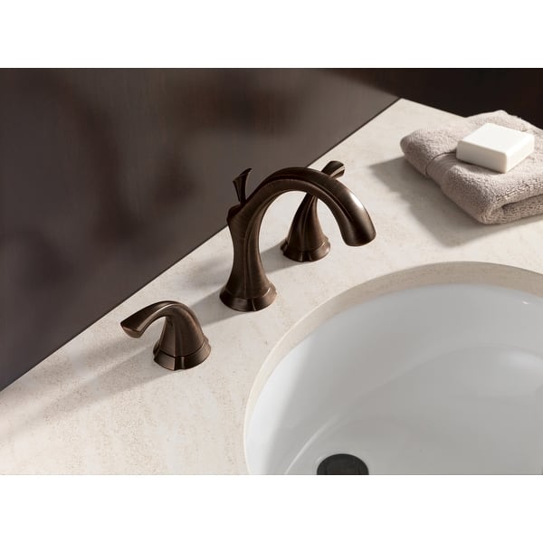 Delta 3592lf Addison Widespread Bathroom Faucet With Pop Up Widespread Bathroom Faucet With Pop Up