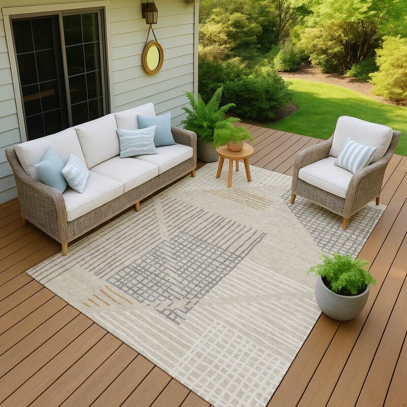 Machine Washable Indoor/ Outdoor Casual Contemporary Chantille Rug - Beige - 2'6" x 3'10"