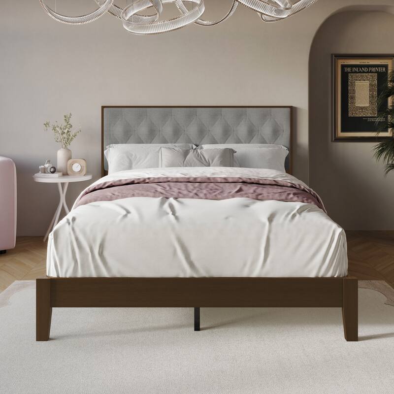 Clayfell Kankakee Panel Bed - Queen