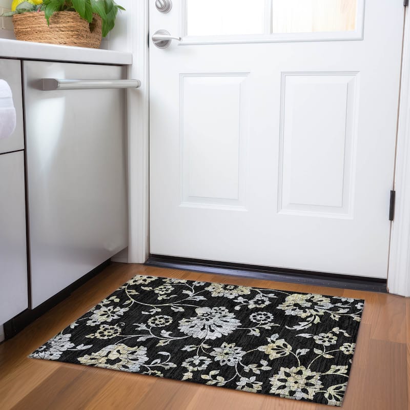 Machine Washable Indoor/ Outdoor Chantille Modern Floral Rug