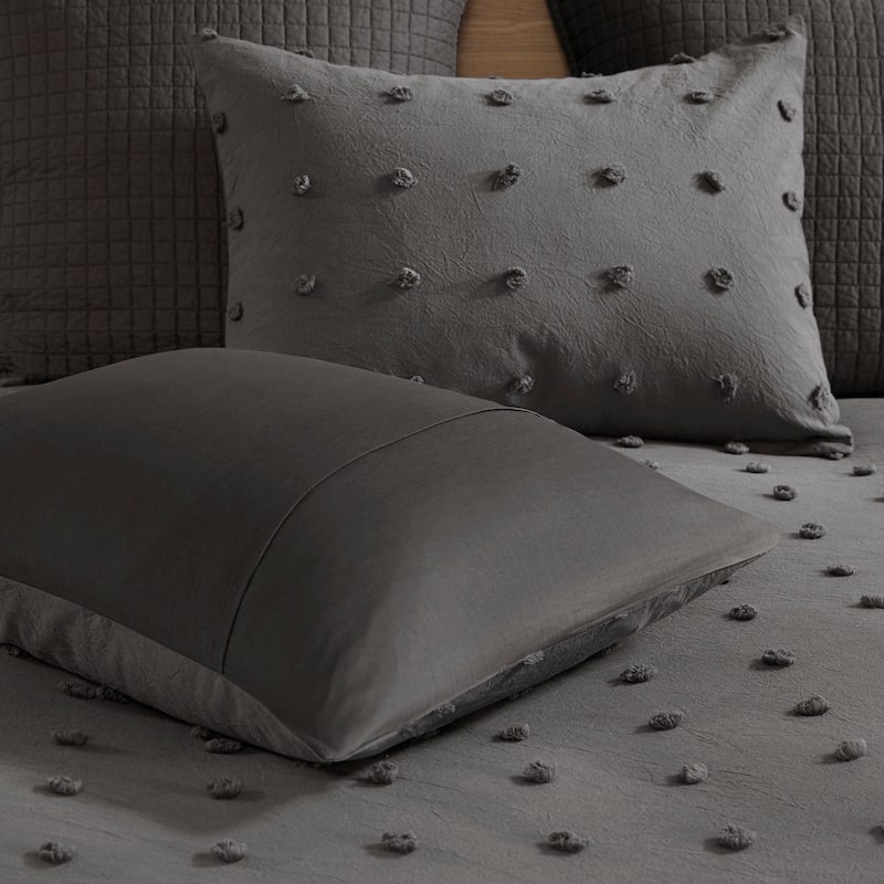 Intelligent Design Maize Cotton Jacquard Duvet Cover Set with Euro Shams and Throw Pillows