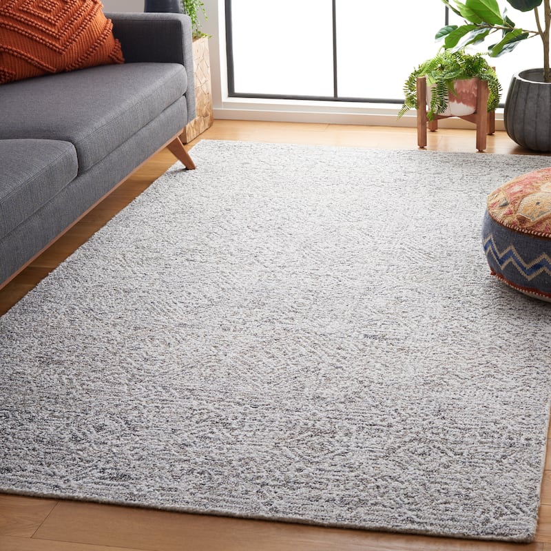 SAFAVIEH Handmade Ebony Mehseti Modern Rug