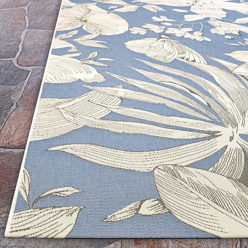 Dream Decor Rugs Gelato Bellflower Floral Indoor Outdoor Area Rug