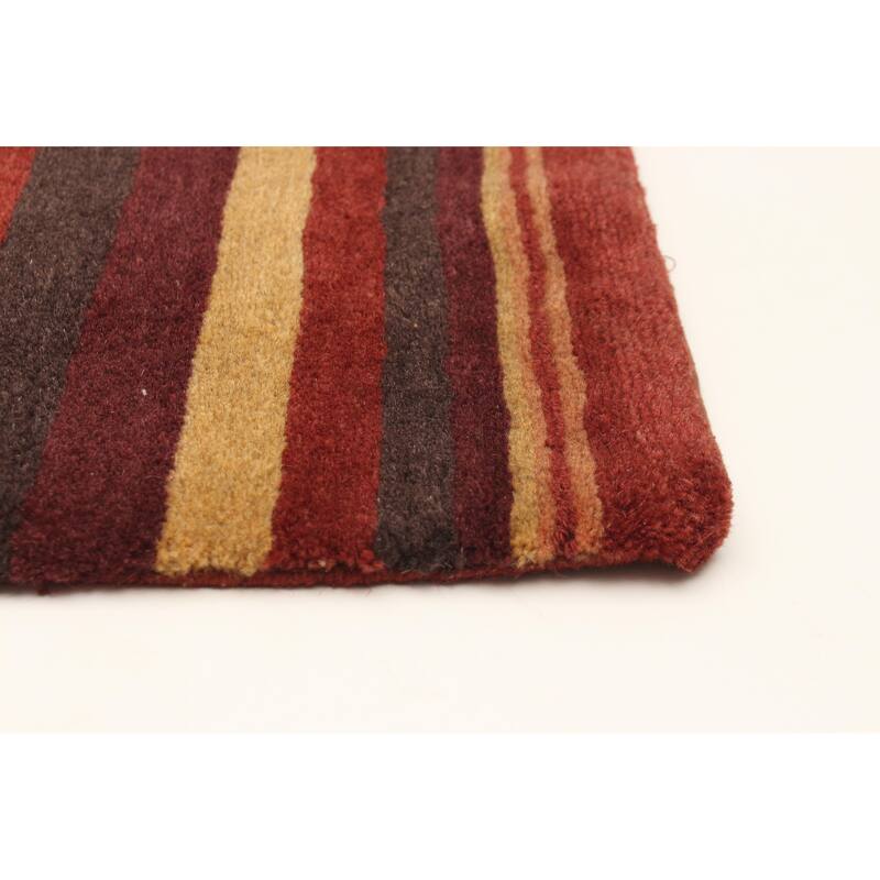 ECARPETGALLERY Hand-knotted Opulence Red Wool Rug - 3'3 x 6'7