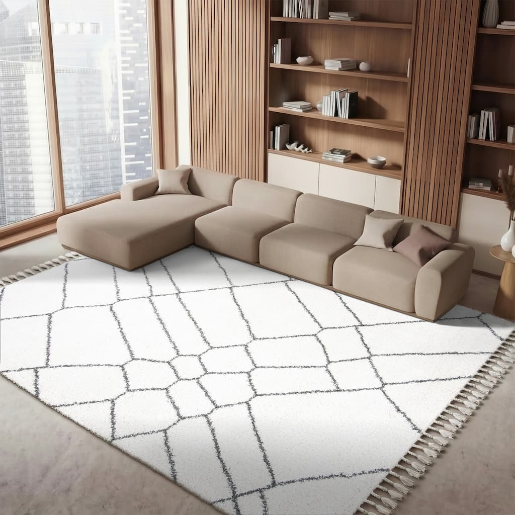 SAFAVIEH Moroccan Fringe Shag Ethyle 2-inch Thick Rug