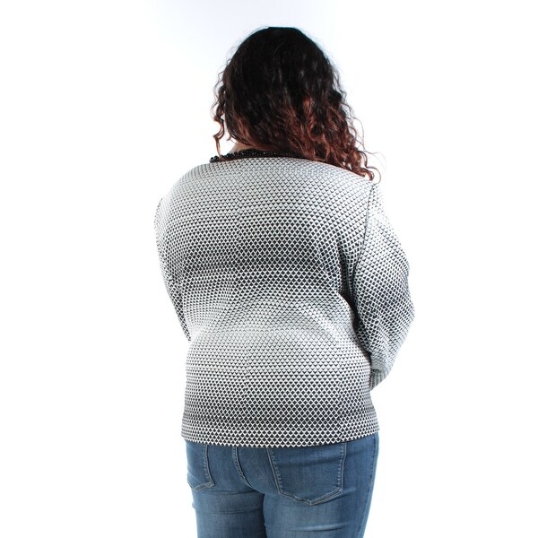 white jacket size 22