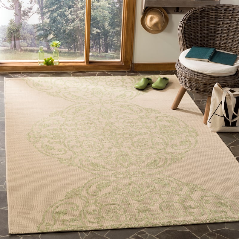 Martha Stewart by SAFAVIEH Topiary Signet Indoor/ Outdoor Waterproof Rug - 4' x 5'7" - Beach Grass