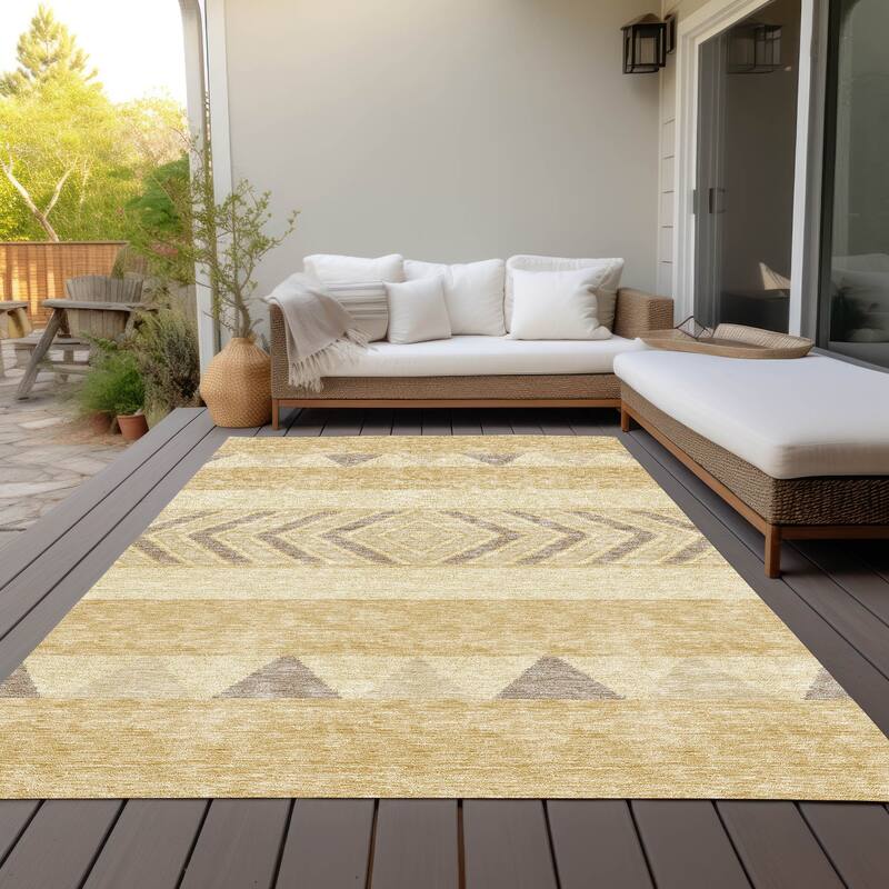 Machine Washable Indoor/ Outdoor Global Boho Chantille Rug - Gold - 9' x 12'