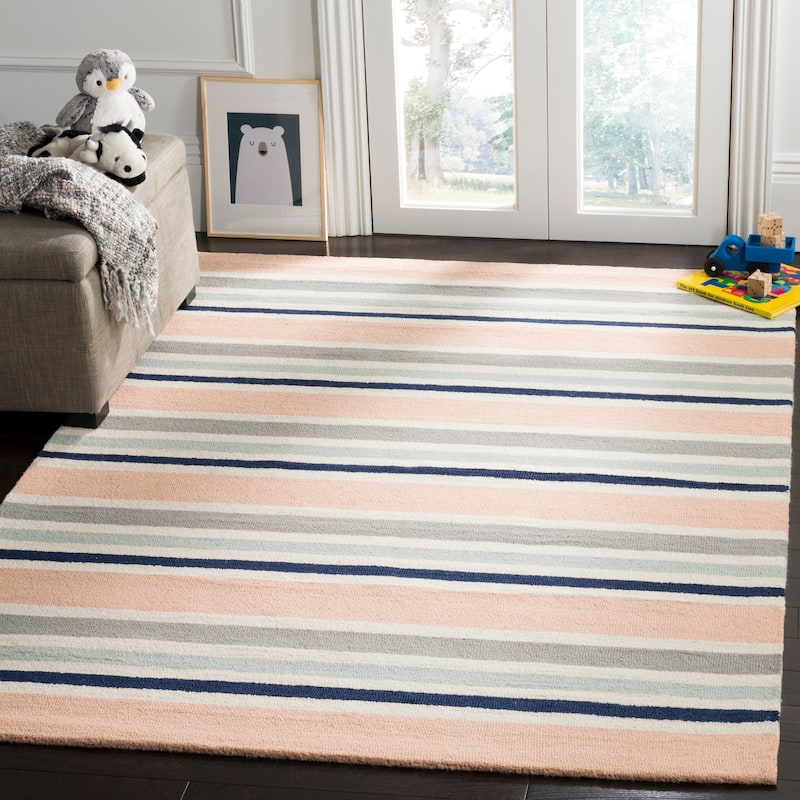 SAFAVIEH, Handmade Kids Itzel Wool Rug
