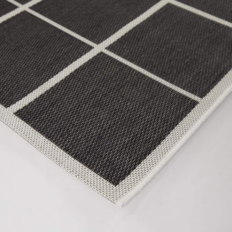 Messier Modern Grid Indoor/Outdoor Area Rug