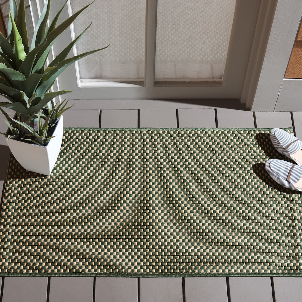 SAFAVIEH Courtyard Cilly Indoor/ Outdoor Waterproof Patio Backyard Rug
