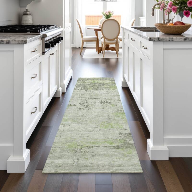 Machine Washable Indoor/Outdoor Abstract Allure Chantille Rug