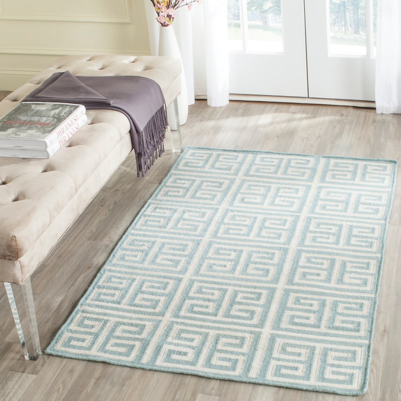 SAFAVIEH Handmade Flatweave Dhurries Oliga Modern Wool Rug - 3' x 5' - Blue/Ivory