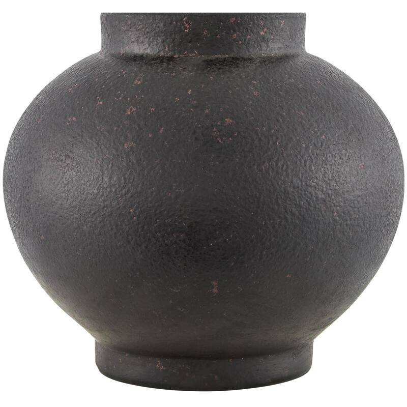 Livabliss Youri Traditional Accent Table Lamp