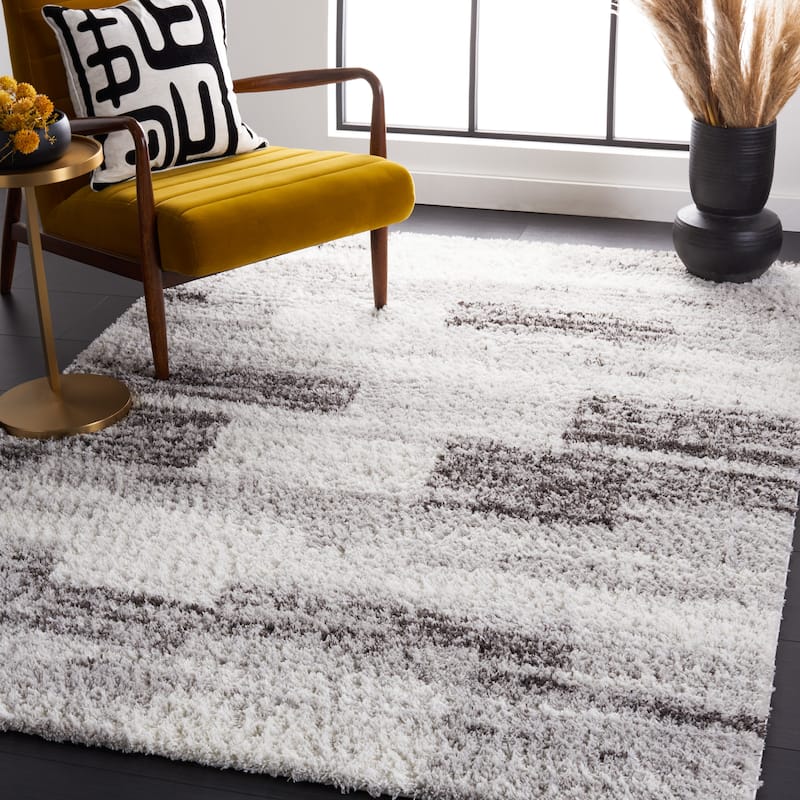 SAFAVIEH Berber Shag Addison Rug