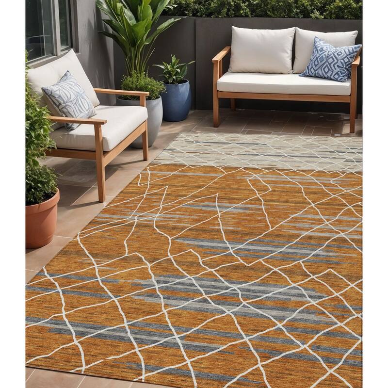 HomeRoots Striped Modern Rectangle Outdoor Rug - 5' X 8'