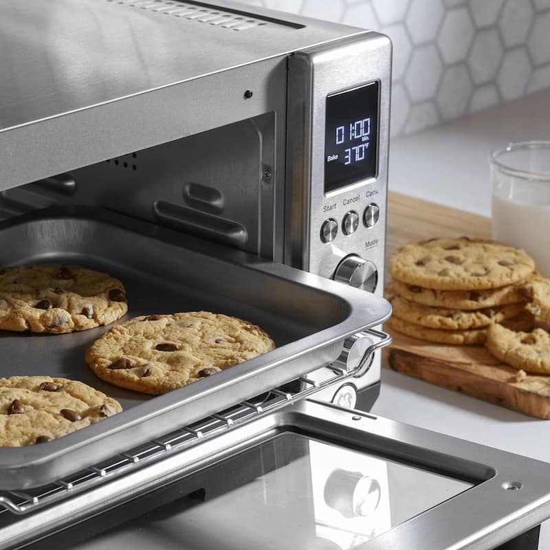 General Electric Stainless Digital 6-Slice Convection Toaster Oven