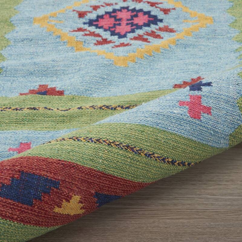 Fuhar Southwestern Low Pile with Fringe Area Rug By HomeRoots - 120' X '96' X '0.25