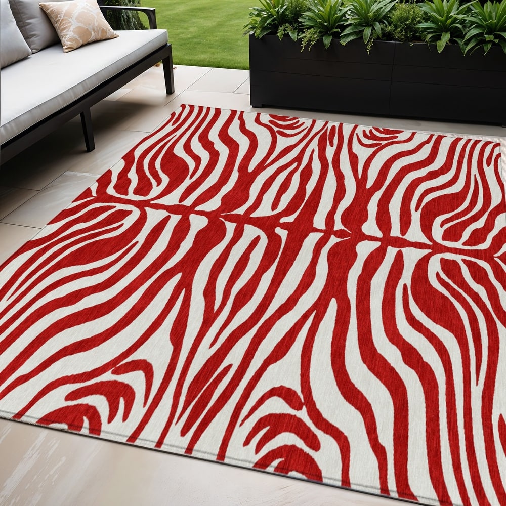 HomeRoots Animal Print Transitional Rectangle Outdoor Rug
