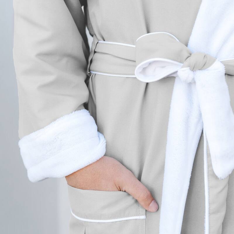 Jennifer Adams Luxury Plush Bathrobe