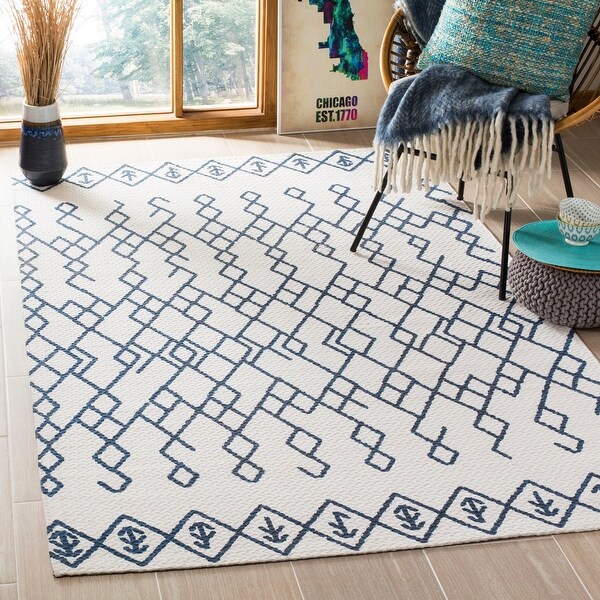 SAFAVIEH Handmade Cedar Brook Cornie Modern Cotton Rug. Opens flyout.