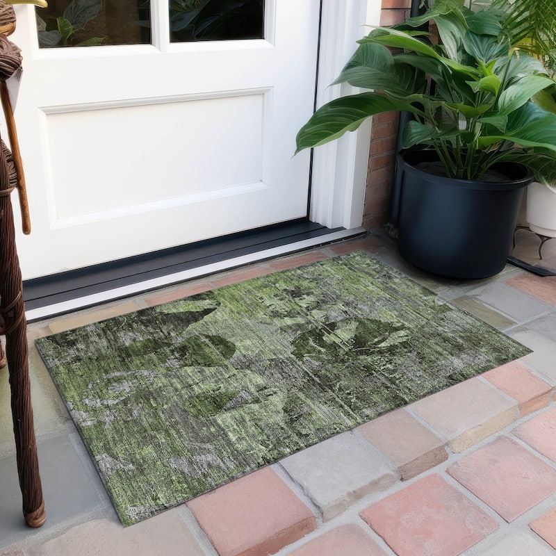 Machine Washable Indoor/ Outdoor Abstract Leaves Chantille Rug