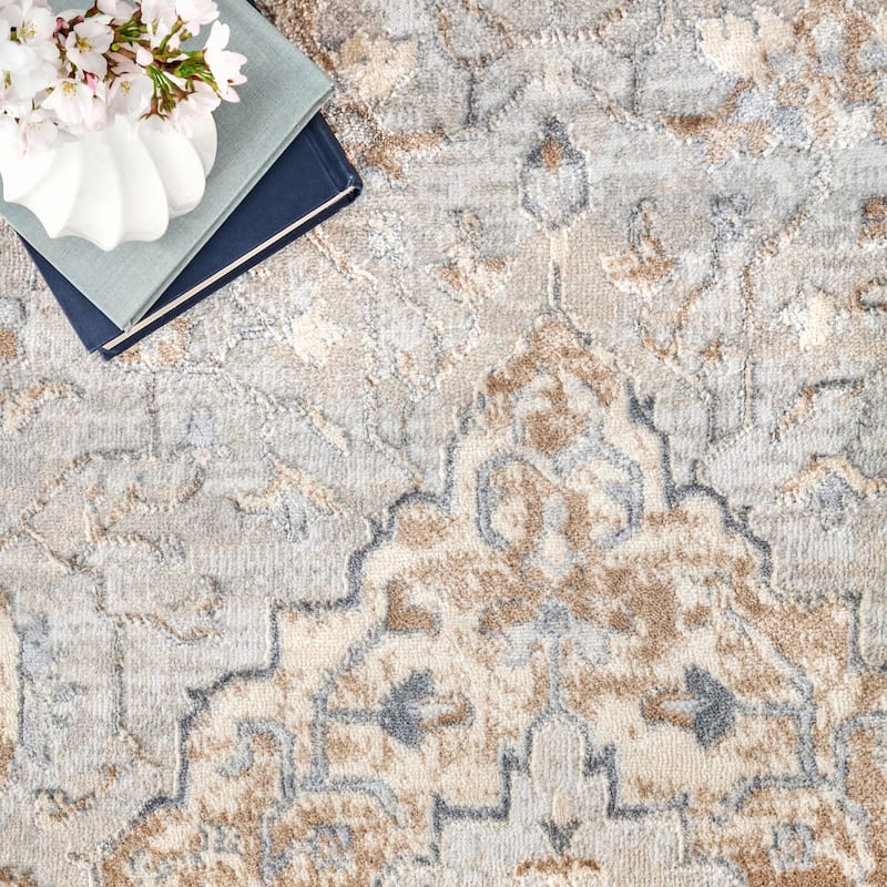 Nuloom Vintage Medallion Thea Area Rug