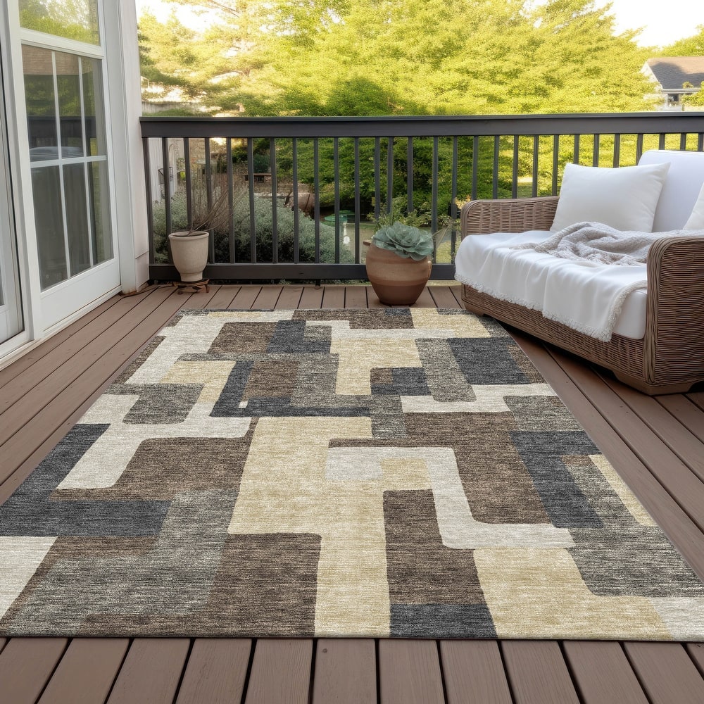 Machine Washable Indoor/ Outdoor Chantille Modern Blocks Rug