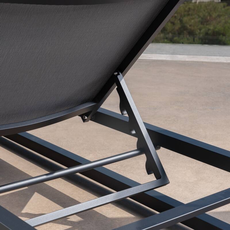Modern Breathable Mesh Lounge Chair with 7 Adjustable Positions, Weather-Resistant Reclining Chaise Chair