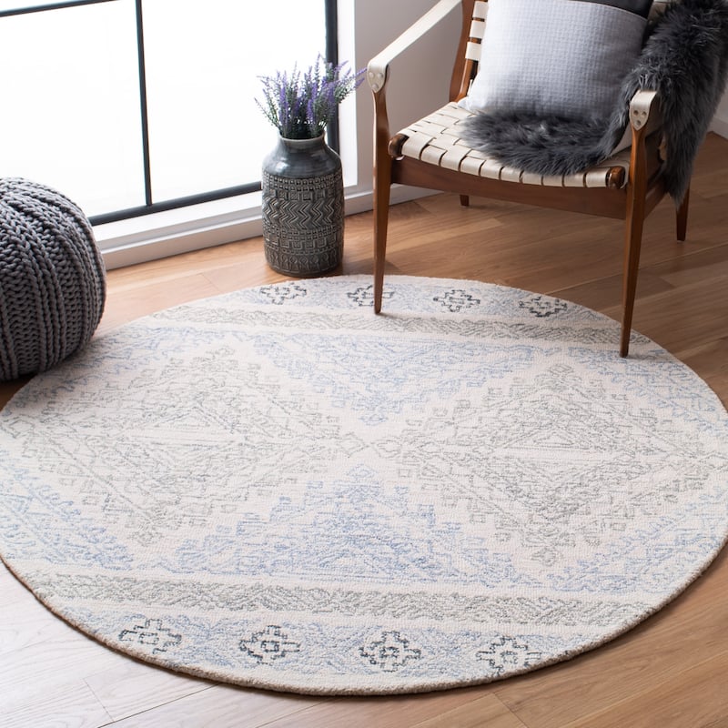 SAFAVIEH Handmade Micro-Loop Lizzi Moroccan Wool Rug - 5' Round - Ivory/Grey