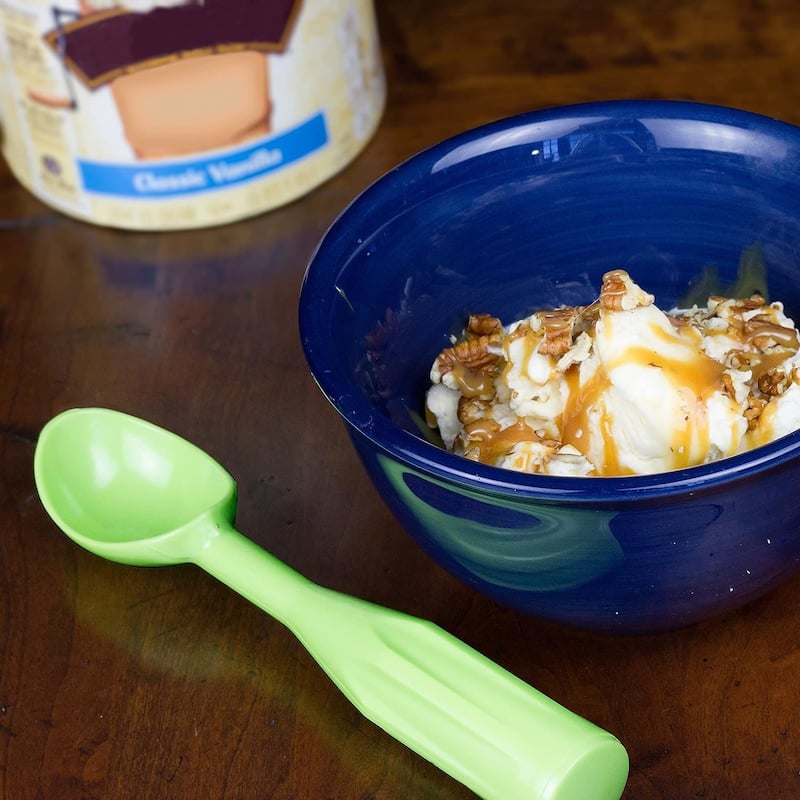 Chef Craft 7.5" Plastic Ice Cream Scoop - 4 Color Options