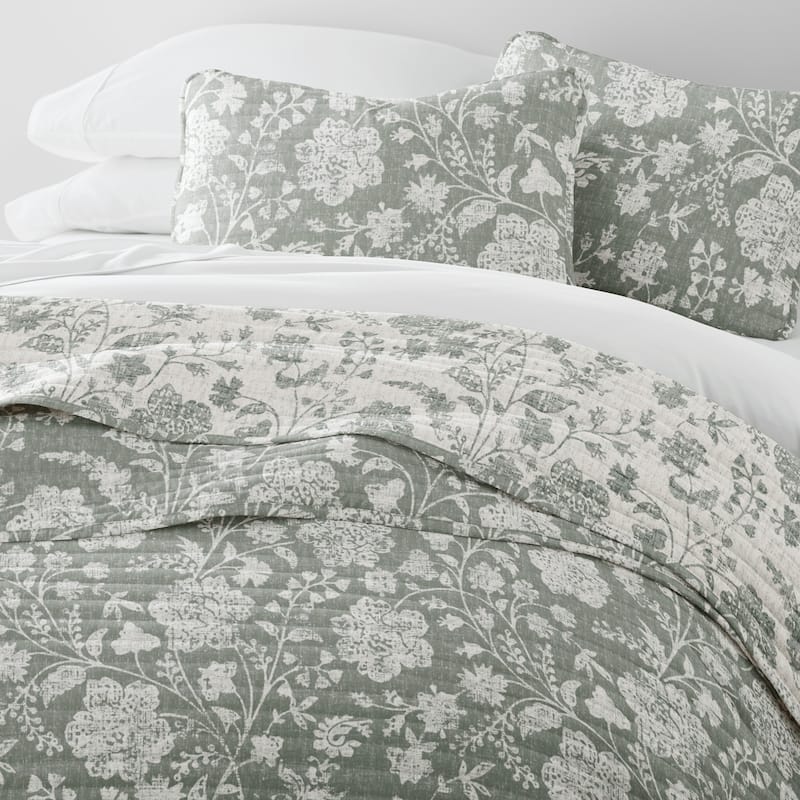 Becky Cameron All Season 3 Piece Textured Floral Reversible Quilt Set - Eucalyptus - Twin