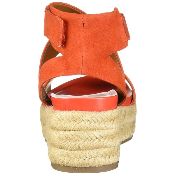 Franco sarto hot sale tabatha