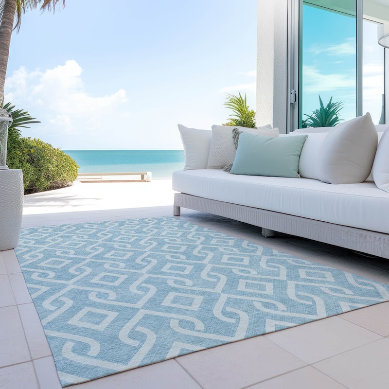 Machine Washable Indoor/ Outdoor Chantille Trellis Rug